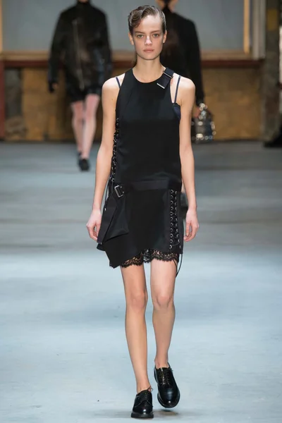 Look 6